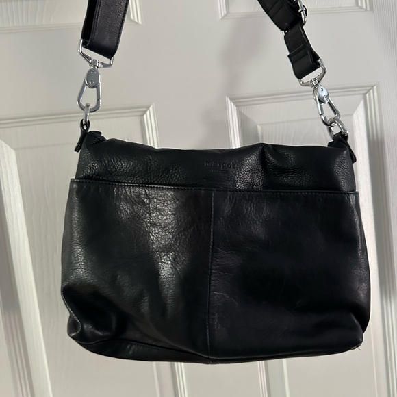 Margot leather crossbody or shoulder bag. - Picture 2 of 3